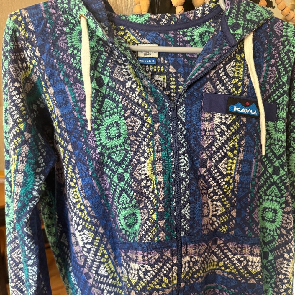 Kavu long zipper jacket (size small, fits like a s/m) multi-colored